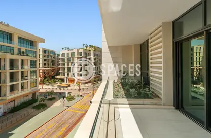 Apartment - 1 Bedroom - 2 Bathrooms for rent in Gewan Island - The Pearl Island - Doha