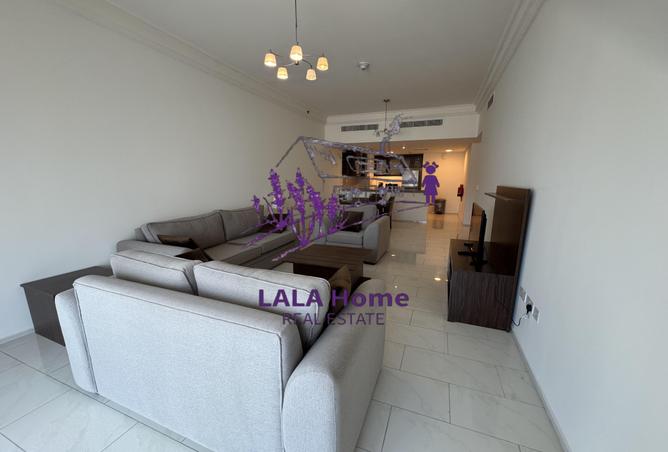 818992 - Property Image 3