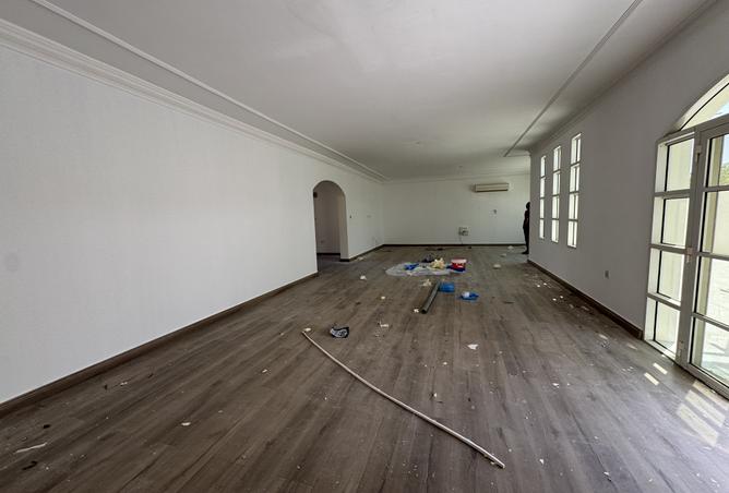 928519 - Property Image 3