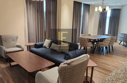 Apartment - 2 Bedrooms - 2 Bathrooms for sale in Floresta Gardens - Floresta Gardens - The Pearl Island - Doha