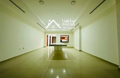 Apartment - 2 Bedrooms - 3 Bathrooms for sale in West Porto Drive - Porto Arabia - The Pearl Island - Doha Apartment - 2 Bedrooms - 3 Bathrooms for sale in West Porto Drive - Porto Arabia - The Pearl Island - Doha