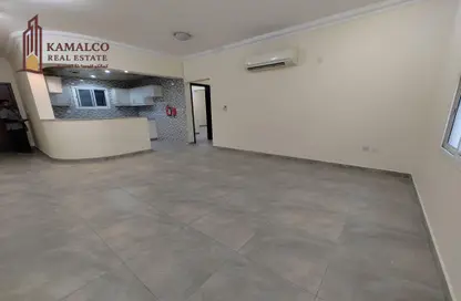 Apartment - 2 Bedrooms - 2 Bathrooms for rent in Muntazah 7 - Al Muntazah - Doha