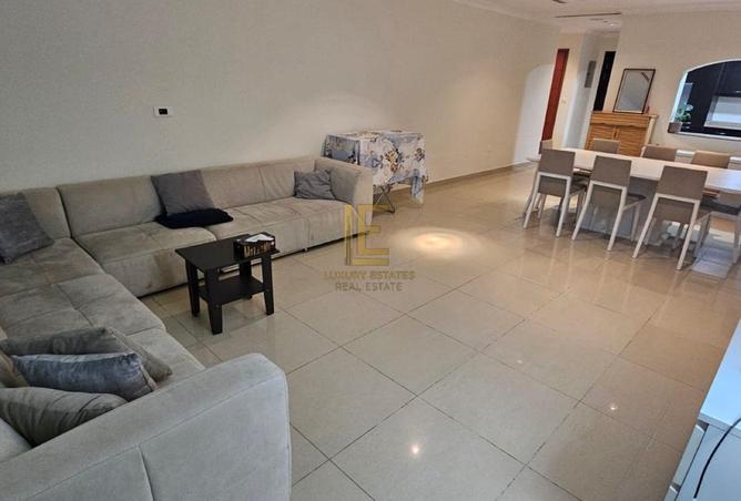 955364 - Property Image 3