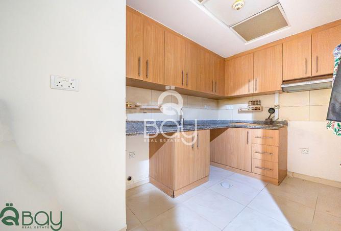 966743 - Property Image 3
