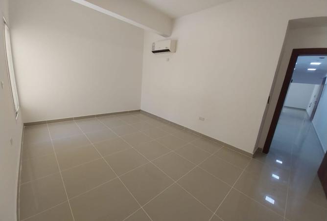 968812 - Property Image 3