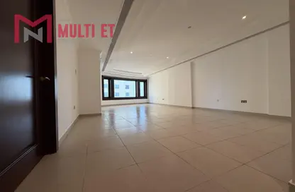 شقة - غرفة نوم - 2 حمامات للايجار في طريق بورتو الشرقي - بورتو أرابيا - جزيرة اللؤلؤة - الدوحة