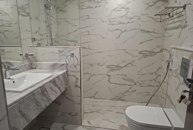 989061 - Property Image 3