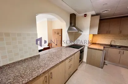 Apartment - 1 Bedroom - 2 Bathrooms for rent in East Porto Drive - Porto Arabia - The Pearl Island - Doha