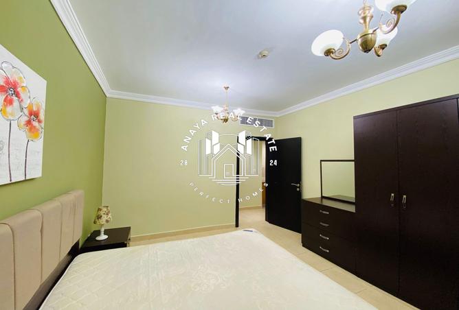 976374 - Property Image 2