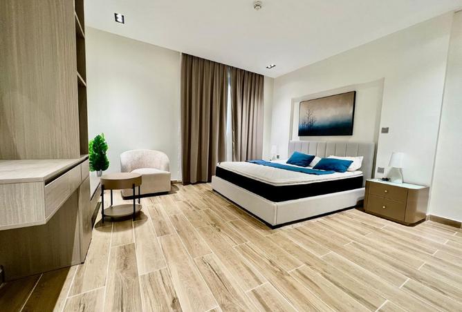 989376 - Property Image 3