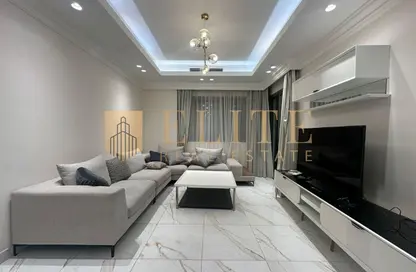 Apartment - 2 Bedrooms - 2 Bathrooms for rent in Giardino Apartments - The Pearl Island - Doha