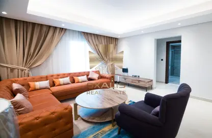 Apartment - 2 Bedrooms - 3 Bathrooms for rent in Giardino Gardens - Giardino Villas - The Pearl Island - Doha