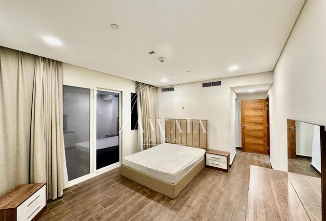 993194 - Property Image 2