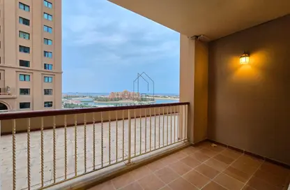 Apartment - 1 Bedroom - 2 Bathrooms for rent in West Porto Drive - Porto Arabia - The Pearl Island - Doha