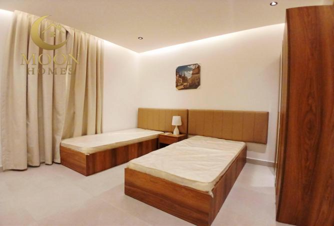 998871 - Property Image 3