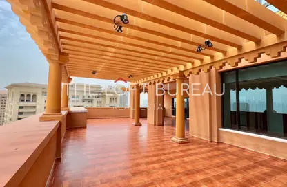 Penthouse - 4 Bedrooms - 6 Bathrooms for rent in Porto Arabia Townhouses - Porto Arabia - The Pearl Island - Doha