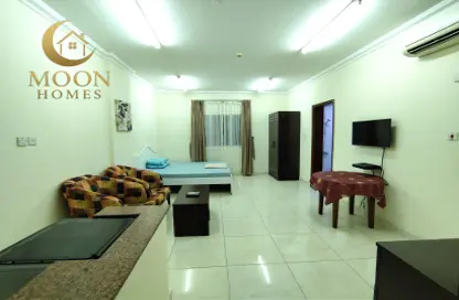 شقة - 1 حمام للايجار في أم غويلينا - الدوحة