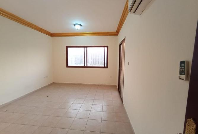 931269 - Property Image 3