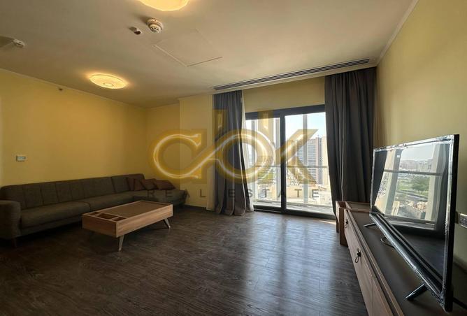 871537 - Property Image 2