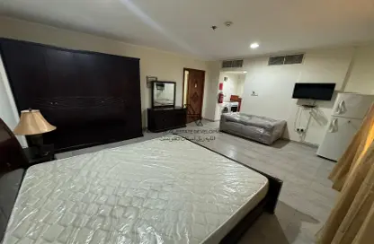 Apartment - Studio - 1 Bathroom for rent in Old Salata - Salata - Doha