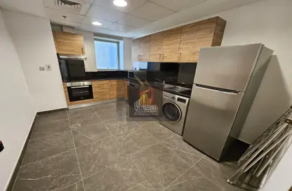 Apartment - 1 Bedroom - 2 Bathrooms for rent in West Bay Tower - West Bay - West Bay - Doha