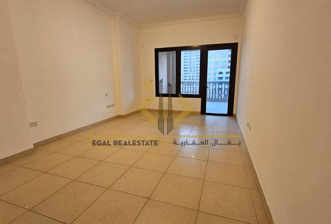 954480 - Property Image 3
