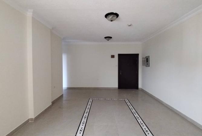 974114 - Property Image 2