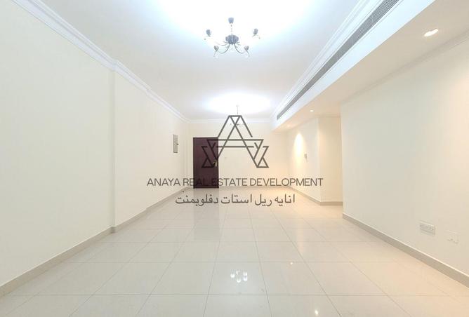 943925 - Property Image 2