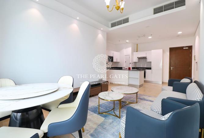 912296 - Property Image 2