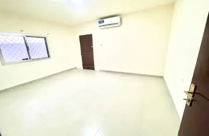 Apartment - Studio - 1 Bathroom for rent in Maamoura Villas - Al Maamoura - Doha