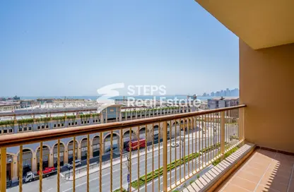 Apartment - 2 Bedrooms - 3 Bathrooms for sale in West Porto Drive - Porto Arabia - The Pearl Island - Doha