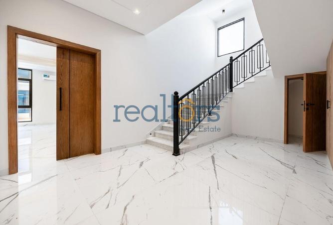 994891 - Property Image 2