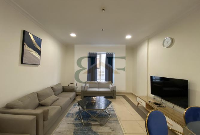 943073 - Property Image 2