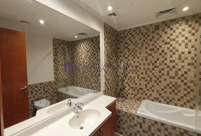 980747 - Property Image 2