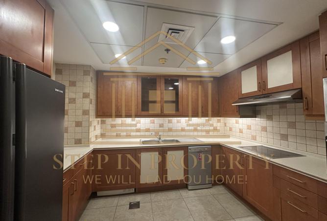 932758 - Property Image 3