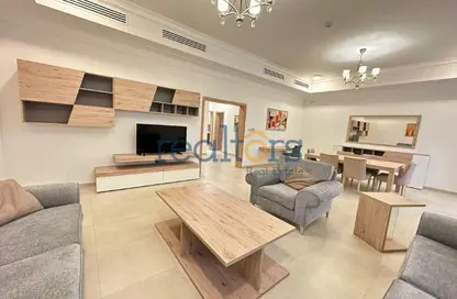 مجمع سكني - 3 غرف نوم - 4 حمامات للايجار في وادي المرخ - مريخ - المريخ - الدوحة