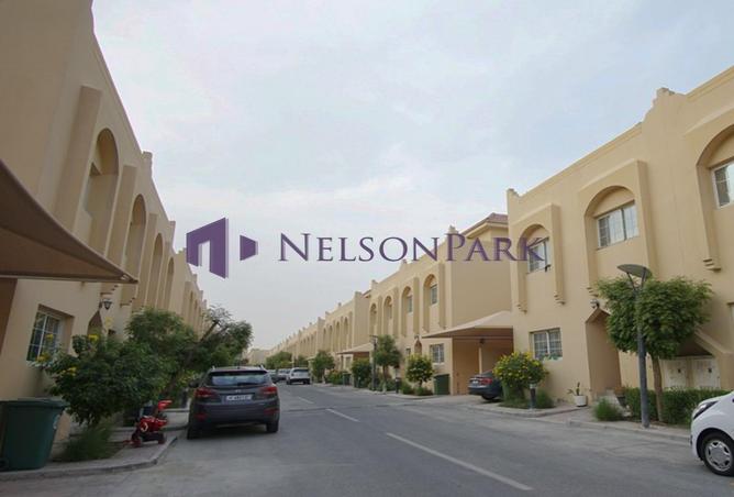 945014 - Property Image 2