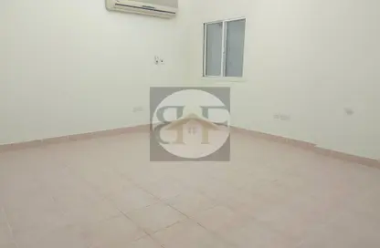 Apartment - 2 Bedrooms - 3 Bathrooms for rent in Old Airport Residential Apartments - Old Airport Road - Doha