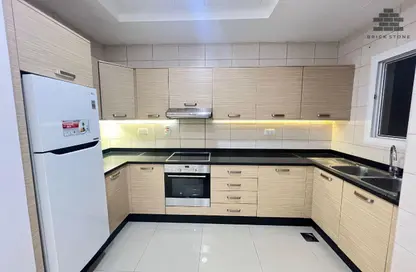 Apartment - 2 Bedrooms - 2 Bathrooms for rent in Al Nasr Street - Al Nasr - Doha