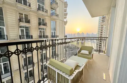 Apartment - 2 Bedrooms - 4 Bathrooms for rent in Floresta Gardens - Floresta Gardens - The Pearl Island - Doha