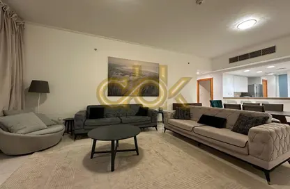 Apartment - 3 Bedrooms - 4 Bathrooms for sale in Viva West - Viva Bahriyah - The Pearl Island - Doha