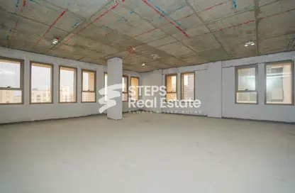Empty Room image for: Office Space - Studio - 1 Bathroom for rent in Lusail City - Lusail, Image 1