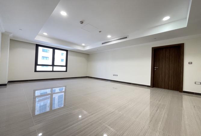 960585 - Property Image 3