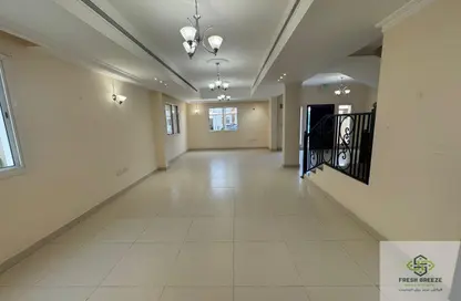 فيلا - 3 غرف نوم - 3 حمامات للايجار في الغرافة - الغرافة - الدوحة