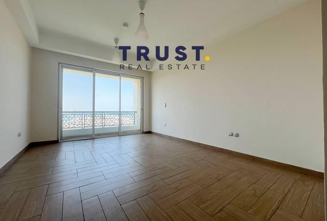 933227 - Property Image 3