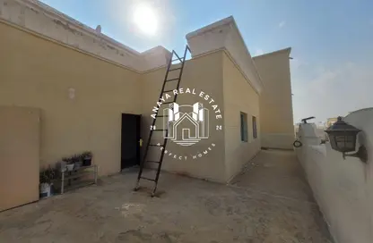 Penthouse - 2 Bedrooms - 2 Bathrooms for rent in Old Airport Road - Old Airport Road - Doha