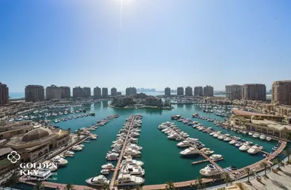 Apartment - 2 Bedrooms - 3 Bathrooms for sale in West Porto Drive - Porto Arabia - The Pearl Island - Doha