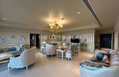 Apartment - 2 Bedrooms - 2 Bathrooms for sale in West Porto Drive - Porto Arabia - The Pearl Island - Doha