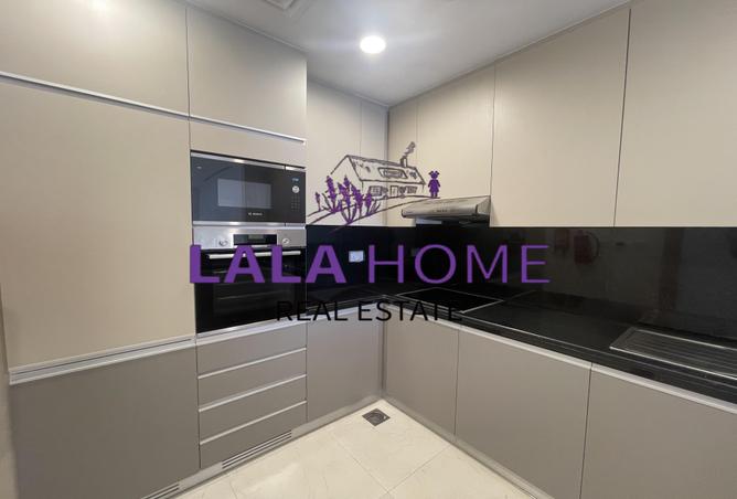 956909 - Property Image 3