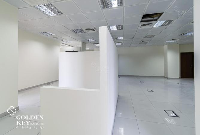 991789 - Property Image 2